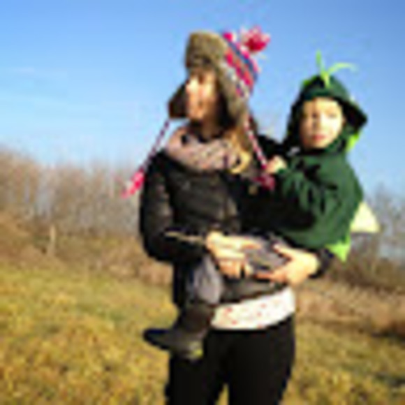 Meet your Posher, Corinne - Picture 1 of 1